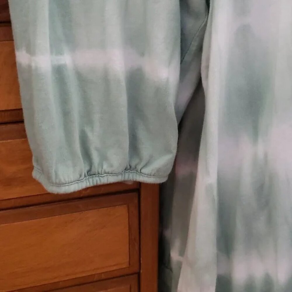 Two plus size pullover casual tops 3X in taupe and sage by Maurices and Chaps - Picture 6 of 14